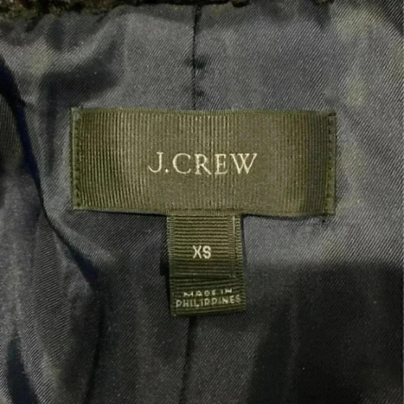 J crew fuzzy black vest in size xs - Picture 4 of 4